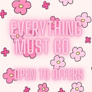 Pink Floral "Everything Must Go" Graphic Sign!